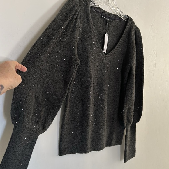 NWT WHBM Vneck Sequin Sweater - Picture 6 of 9